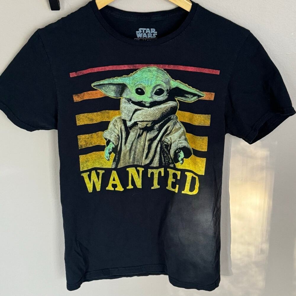 Star Wars Grogu Wanted Tshirt Small